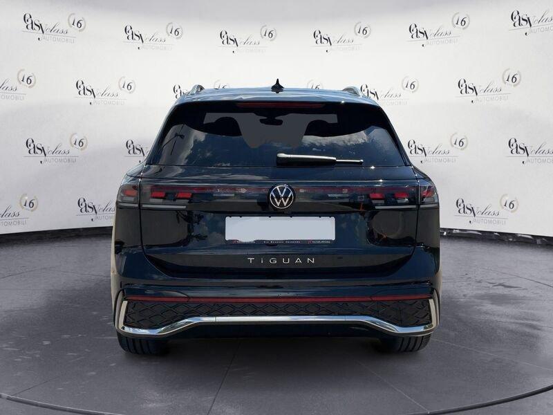 Volkswagen Tiguan 2.0 TDI 150 CV EVO SCR DSG Nuovo Modello R-Line 19" Led Matrix Camera 360°