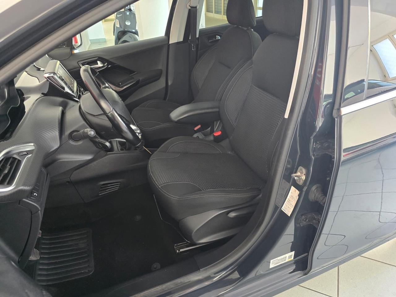 Peugeot 208 BlueHDi 75 5 porte Allure
