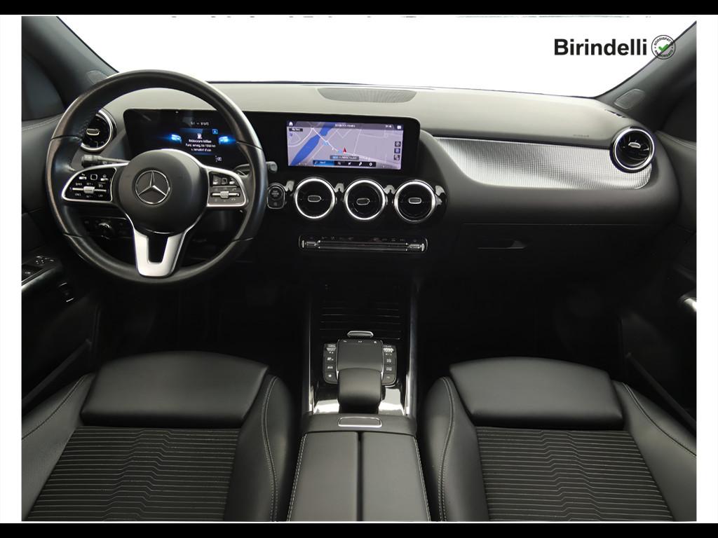 Mercedes-Benz GLA (H247) - GLA 200 d Automatic Sport