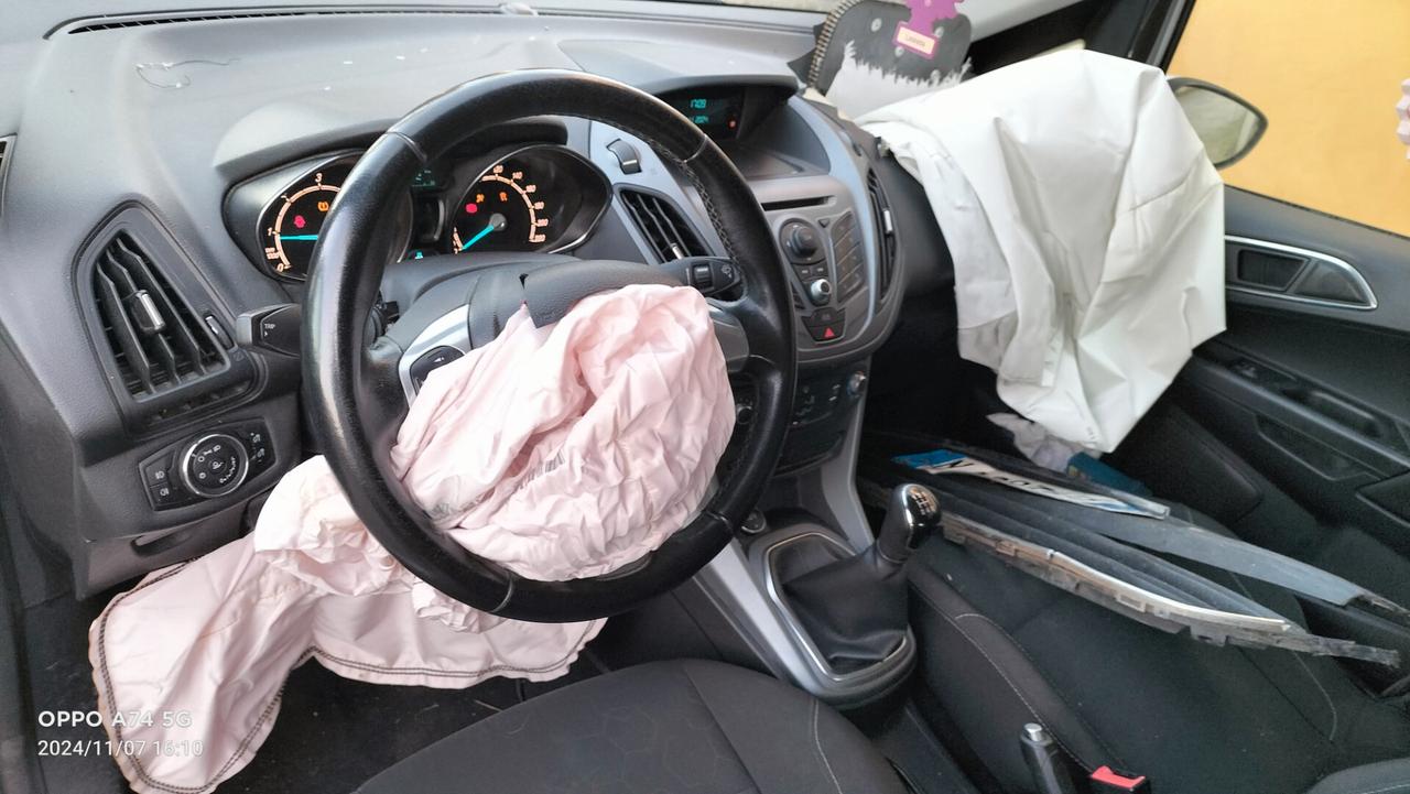 Ford B-Max 1.6 TDCi 95 CV Individual