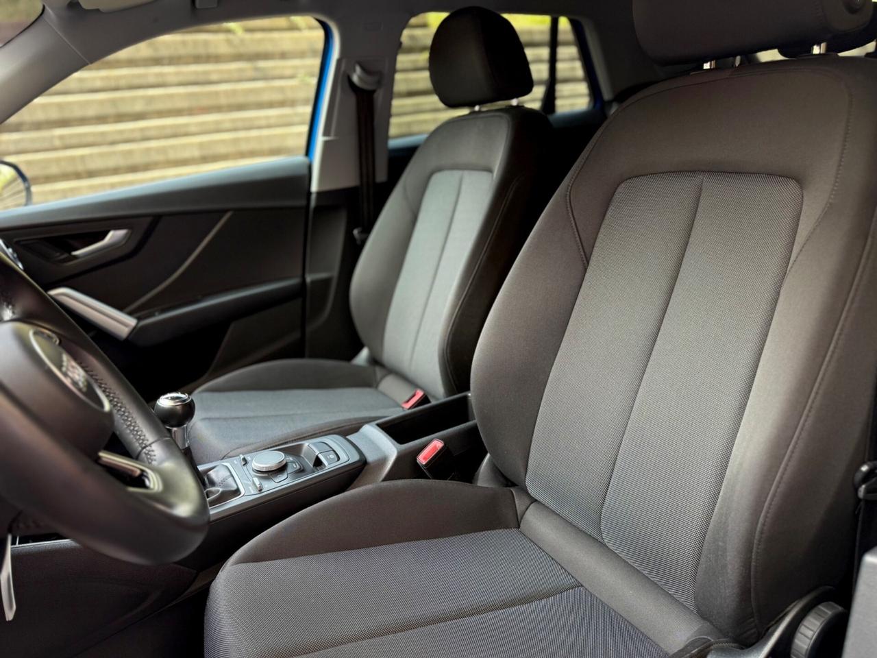 Audi Q2 30 TDI Business Design