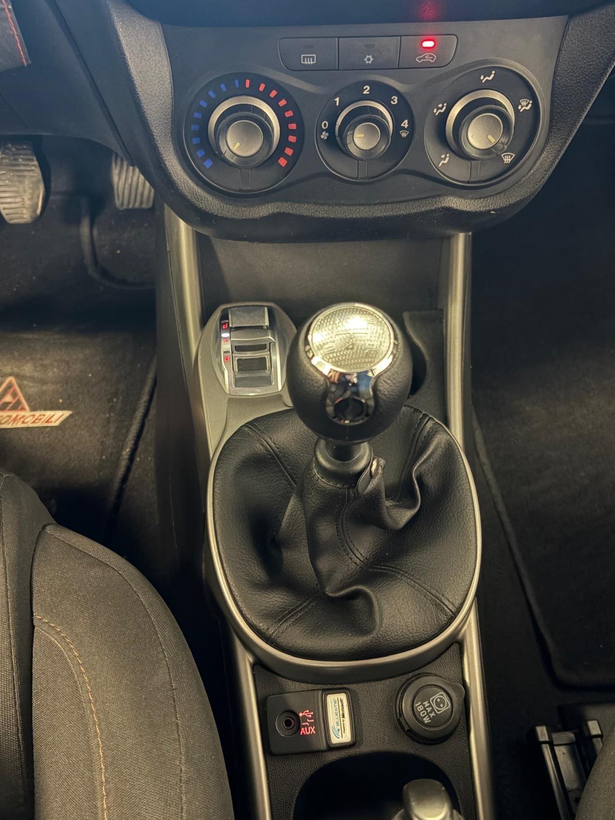 Alfa Romeo MiTo 1.3 JTDm-2 95 CV S&S Distinctive