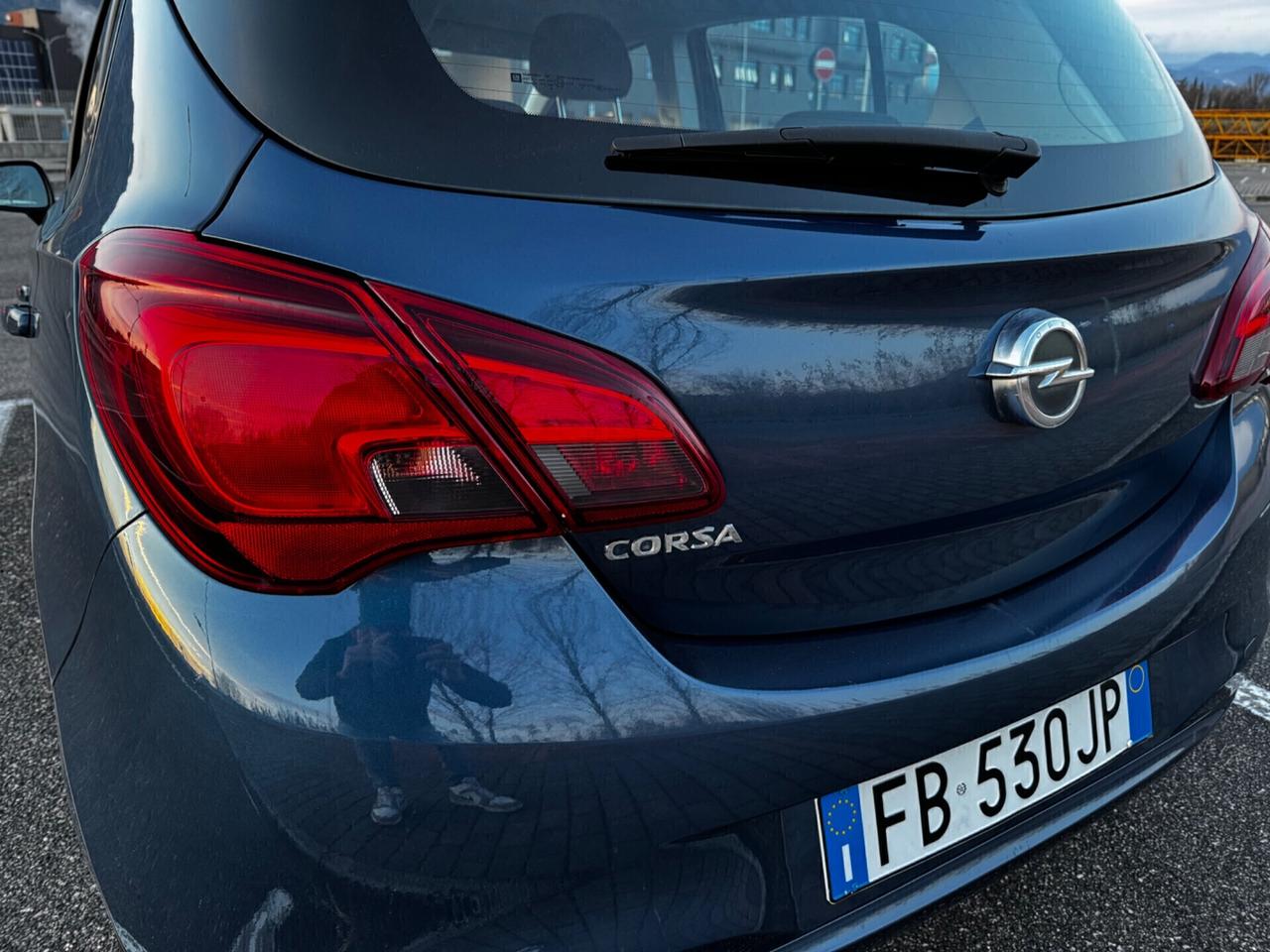 Opel Corsa 1.4 90CV GPL Tech 5 porte b-Color