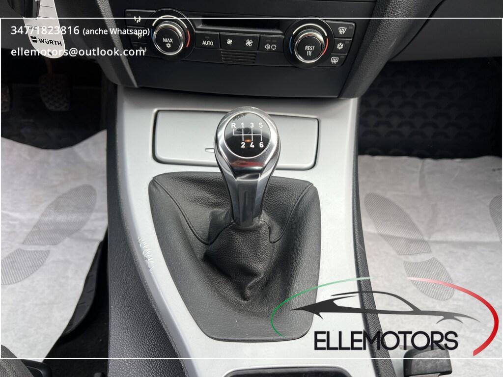 BMW Serie 3 Coupe 325 i Attiva