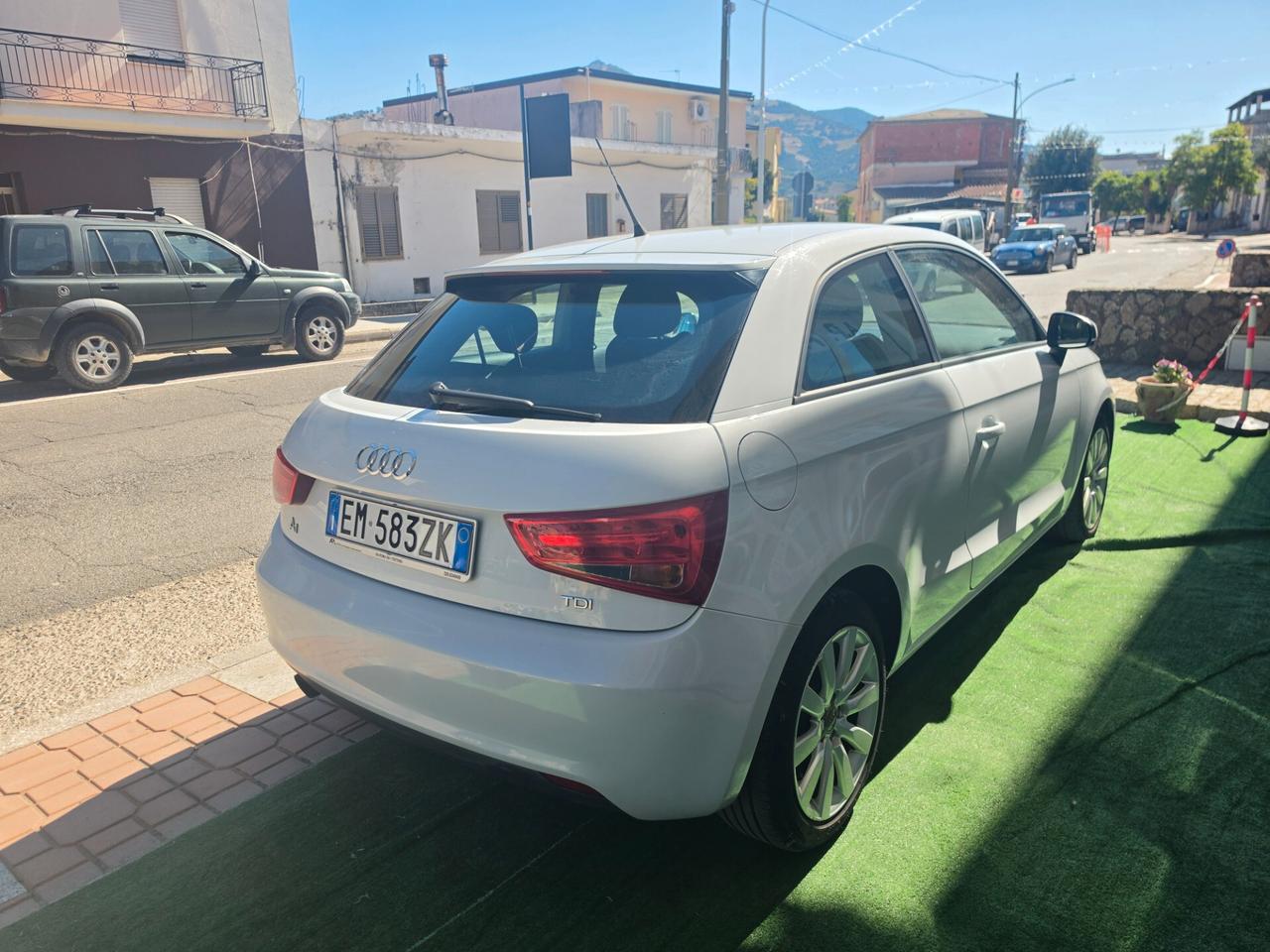 Audi A1 SPB 1.6 TDI 105 CV Attraction