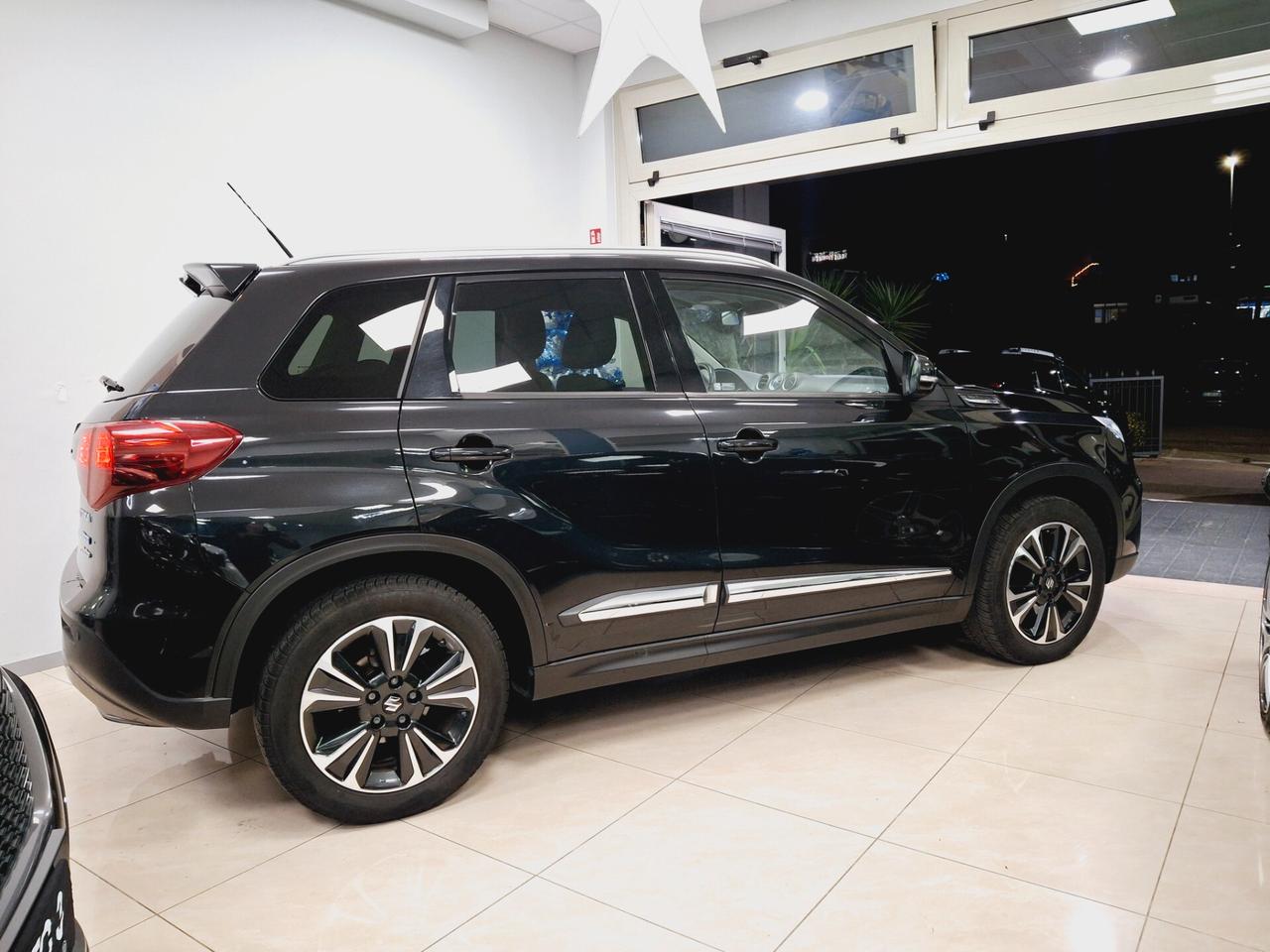 Suzuki Vitara 1.4 Hybrid 4WD AllGrip Top GPL