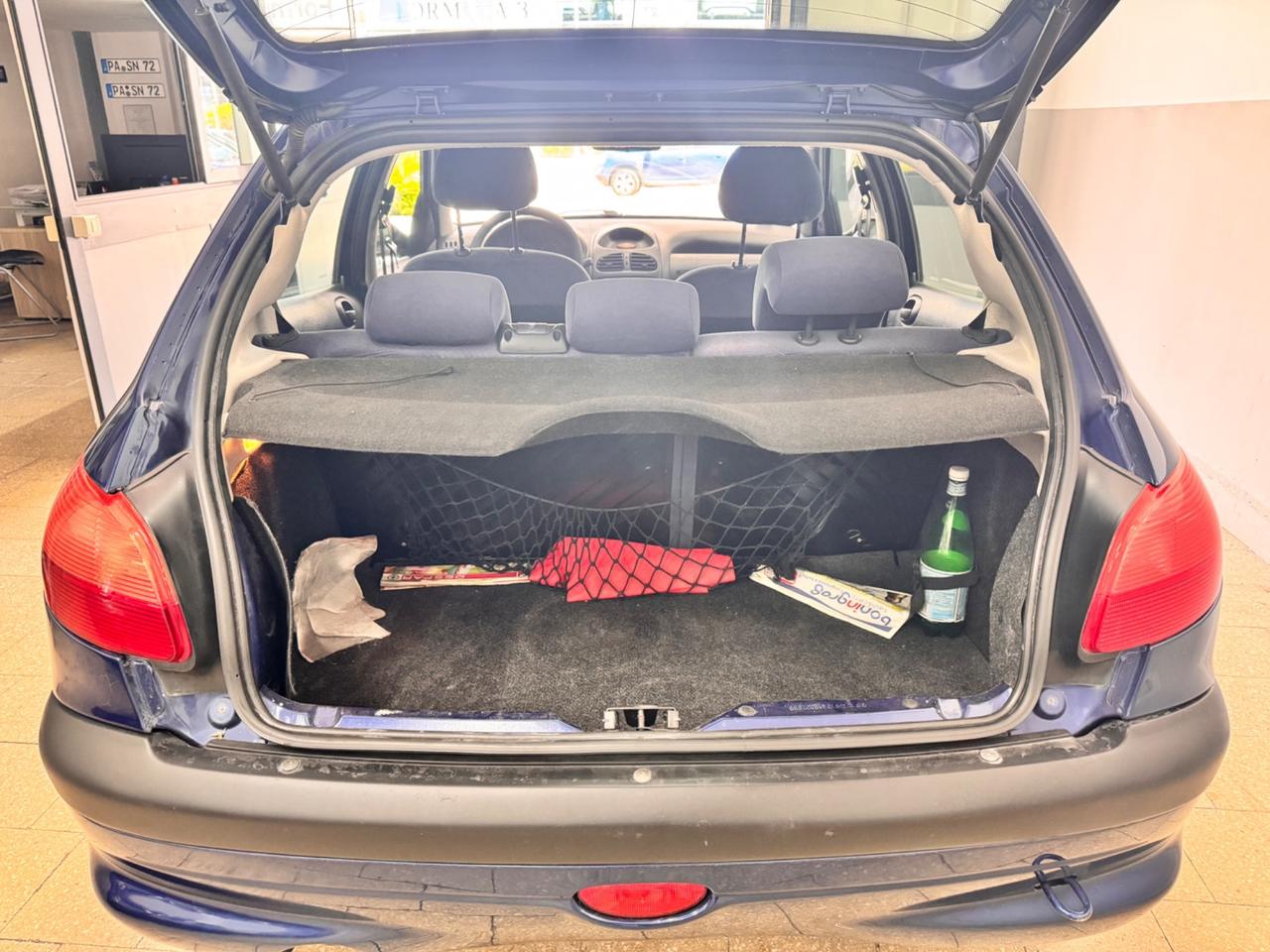 Peugeot 206 1.1 60 Cv 5P. XT 130.000 KM