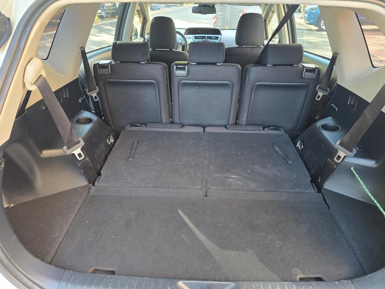 Toyota Prius Prius+ 1.8 Active