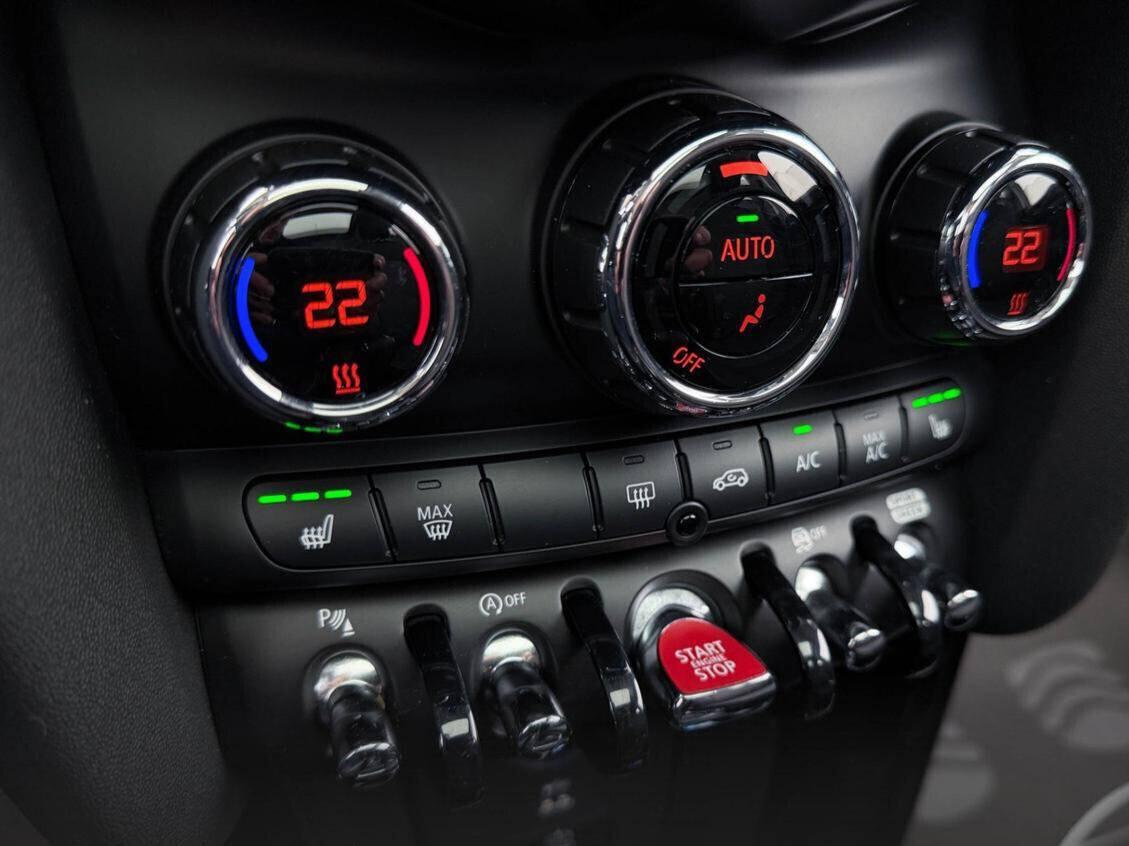 Mini 1.5 Cooper PREMIUM PLUS PACKAGE