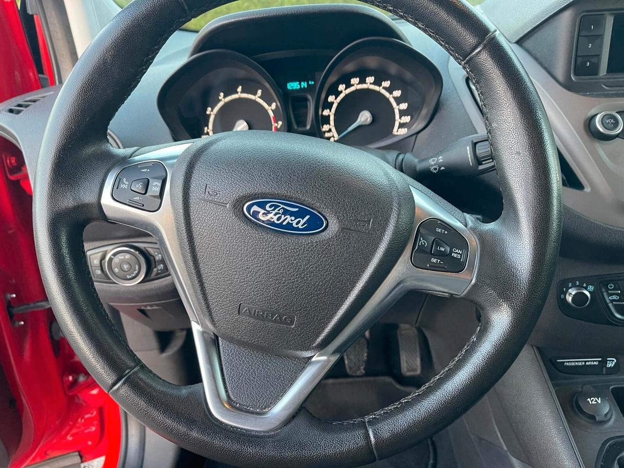 Ford Tourneo Courier 1.0 EcoBoost 100 CV Sport
