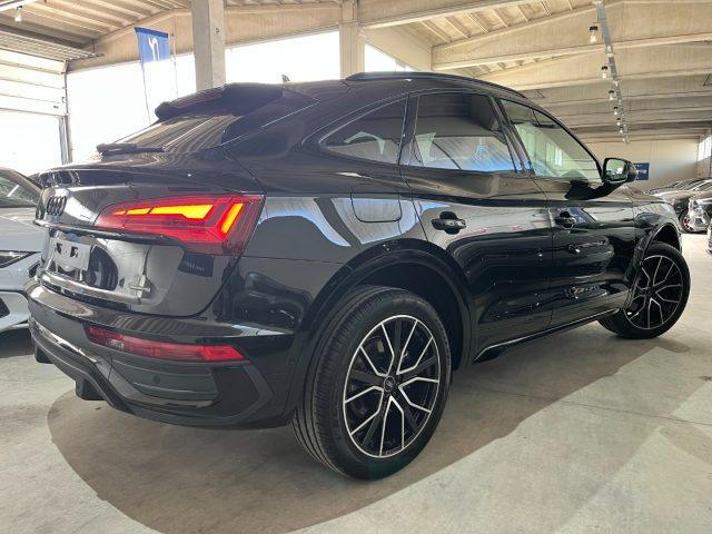 AUDI Q5 SPB Sportback 40 TDI quattro S line Identity Black