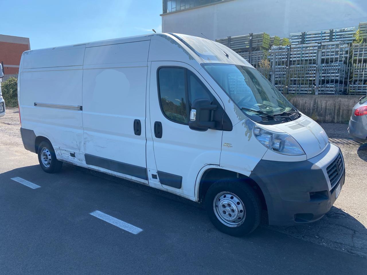 Fiat Ducato Fiat tetto alto passo lungo con pedana