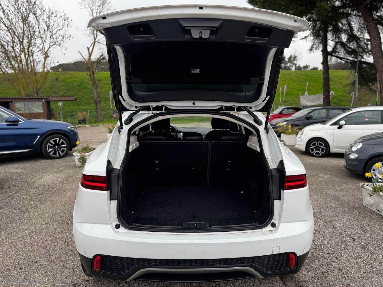 JAGUAR E-Pace 2.0D 150CV AWD aut. R-Dynamic HSE