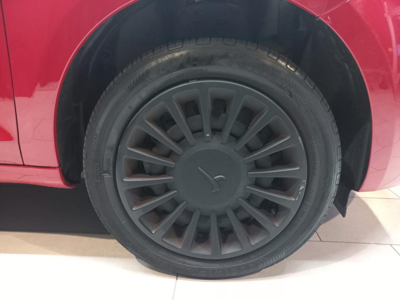 Lancia Ypsilon 1.0 FireFly 5 porte S&S Hybrid Silver