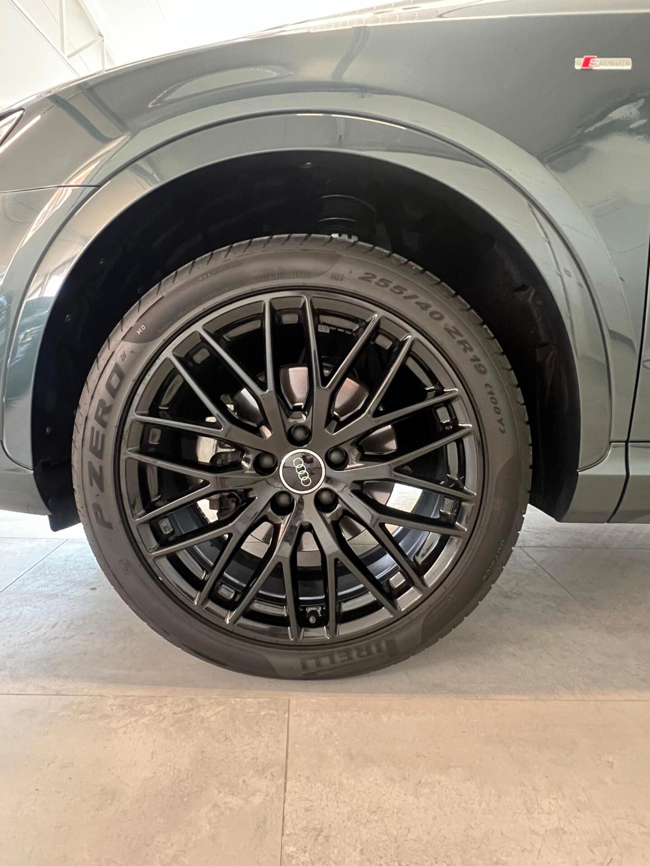 Audi Q3 2.0 TDI 150 CV quattro Sport