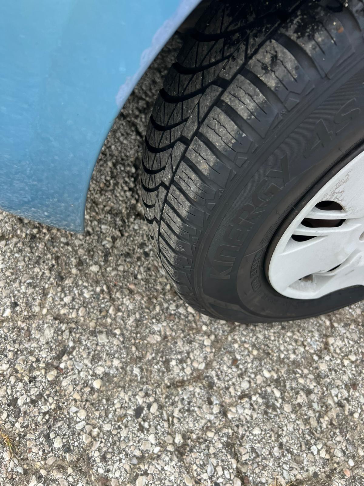 FIAT PANDA 1.2 BENZINA ANNO 2004 X NEOPATENTATI