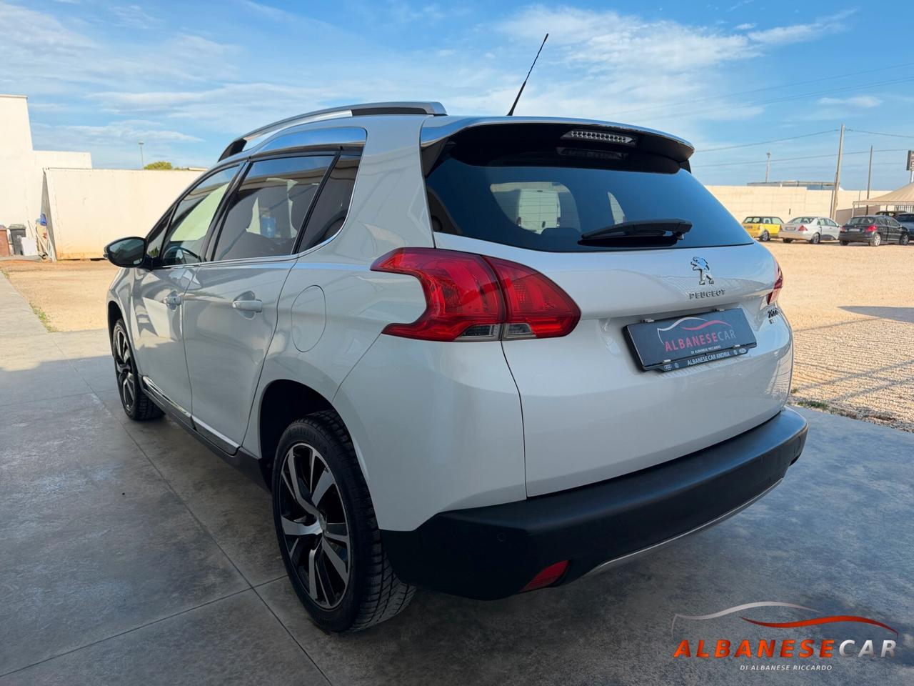 Peugeot 2008 1.6 e-HDi 115 CV Allure/TETTO PANORAMICO