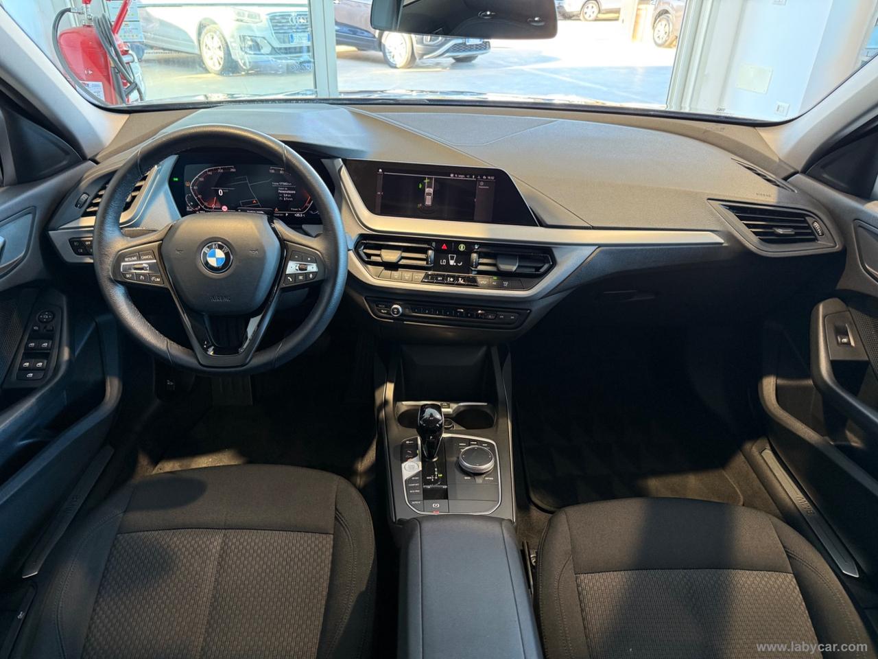 BMW 116d 5p. Business Advantage