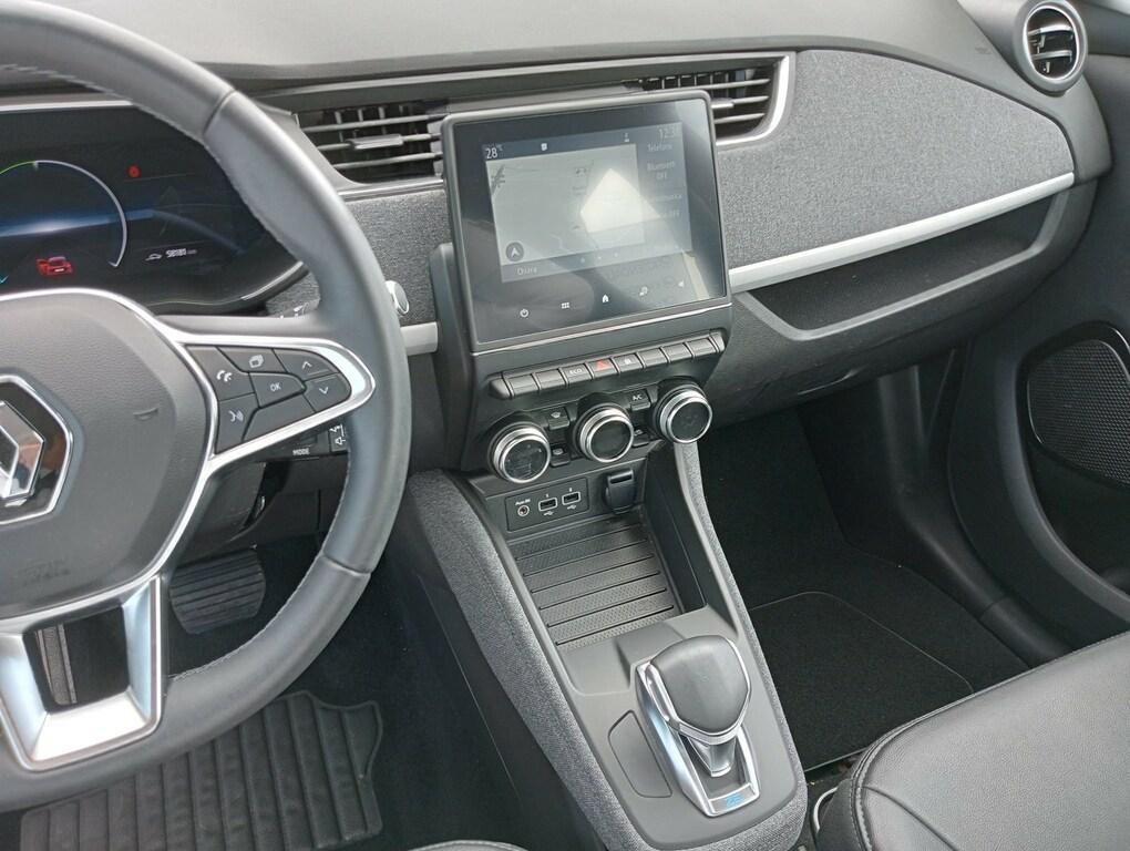 Renault Zoe Zen R135 e-shifter