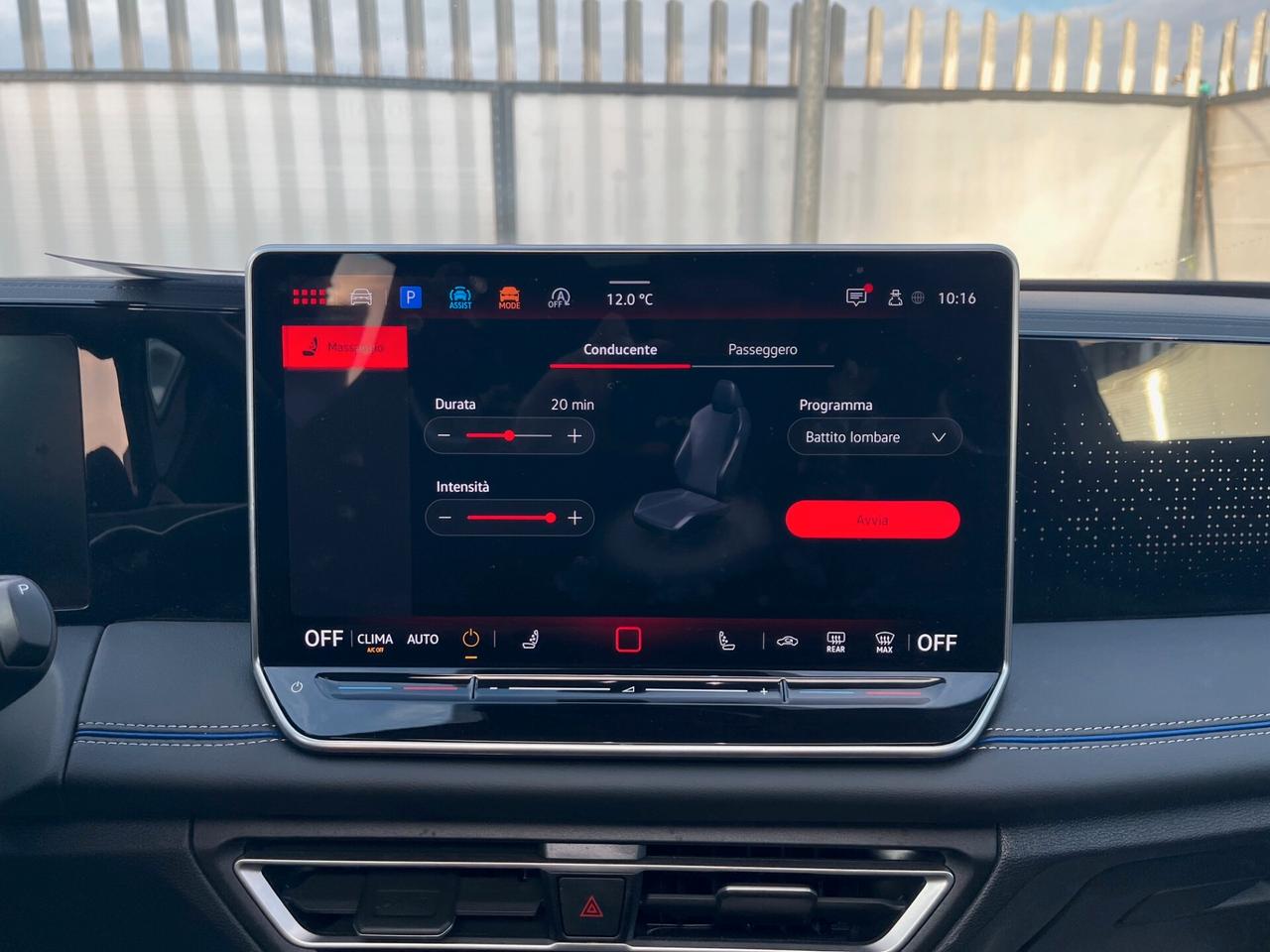 Volkswagen Tiguan 2.0 TDI 150 CV DSG R-Line Plus *TETTO APRIBILE*