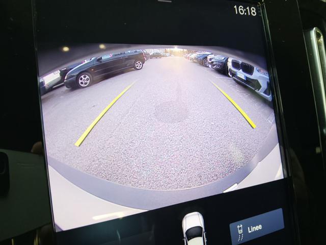 VOLVO XC40 T3 Geartronic Momentum