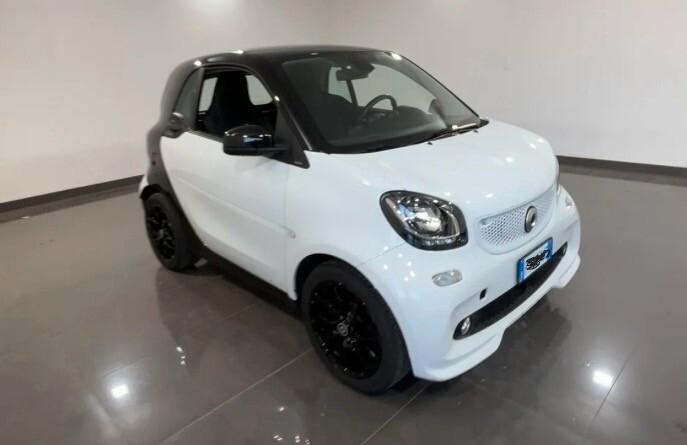 Smart ForTwo 70 1.0 twinamic Superpassion '19