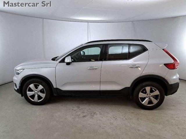 VOLVO XC40 2.0 d3 150cv Business targa - FY440KH