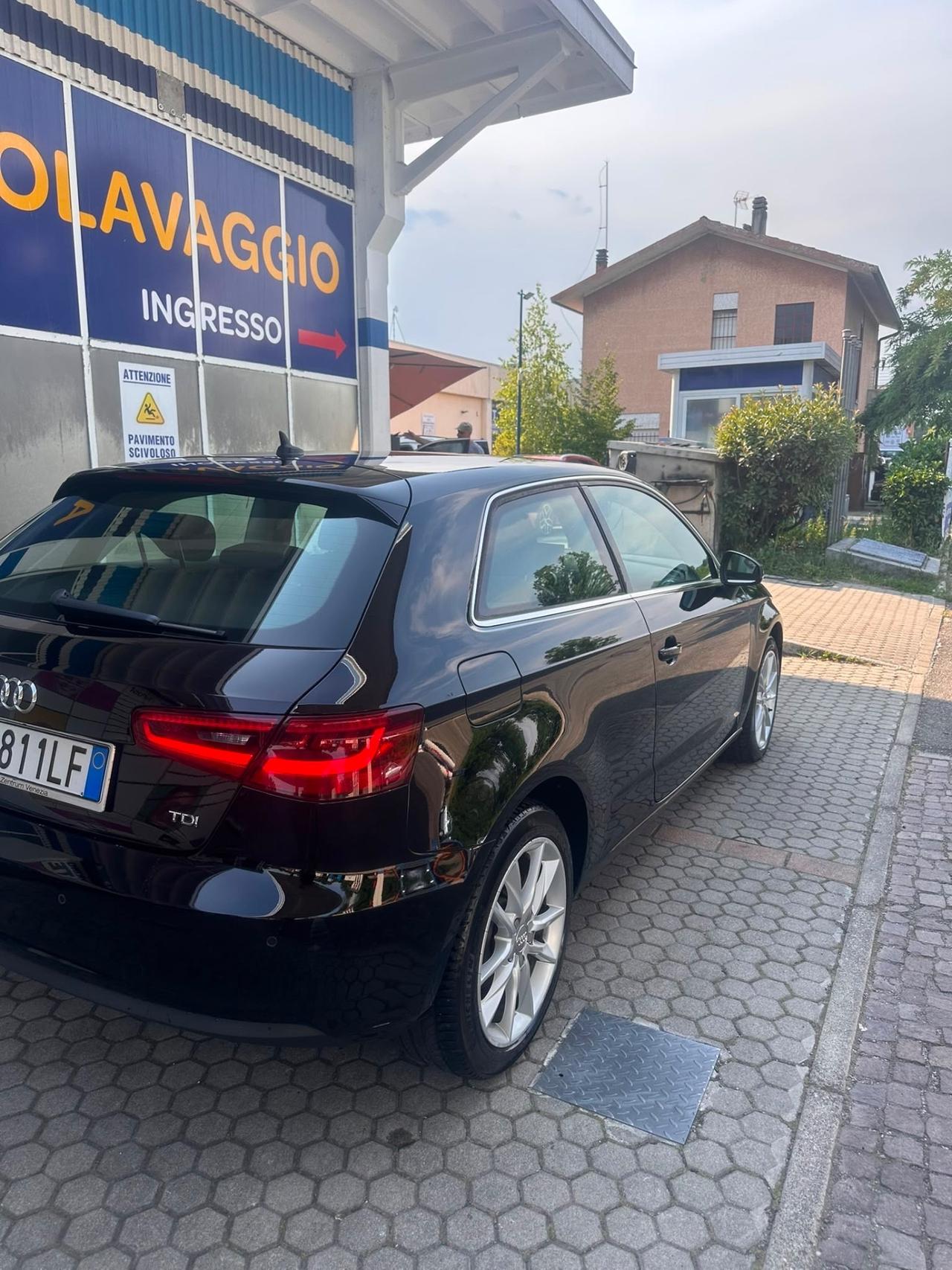 Audi A3 SPB 1.6 TDI clean diesel S tronic Ambiente