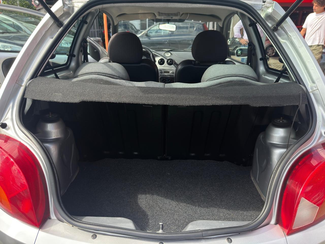 Ford Ka ADATTA A NEOPATENTATI 1.2 8V 69CV Titanium
