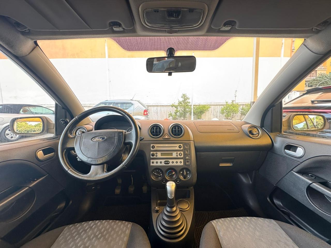 FORD FIESTA 1.4 TDCi 5p. AMBIENTE