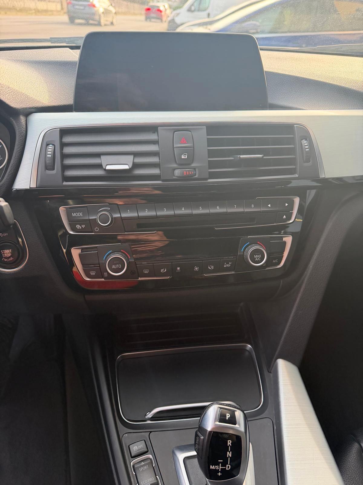 Bmw Serie 3 320D Touring Luxury 190CV