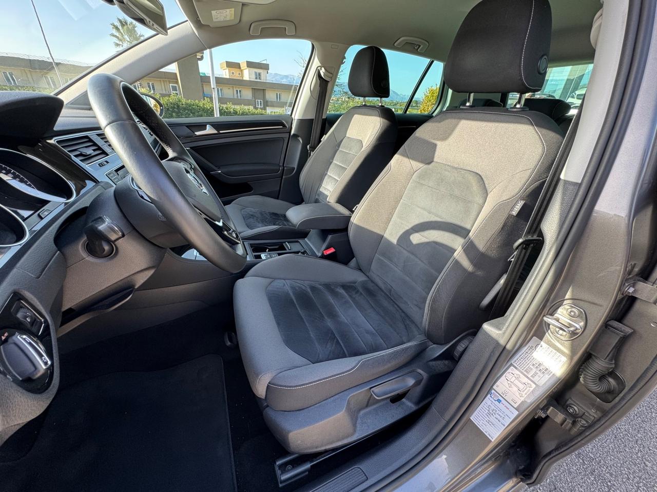 Volkswagen Golf VII 1.6 TDI 5p. Highline