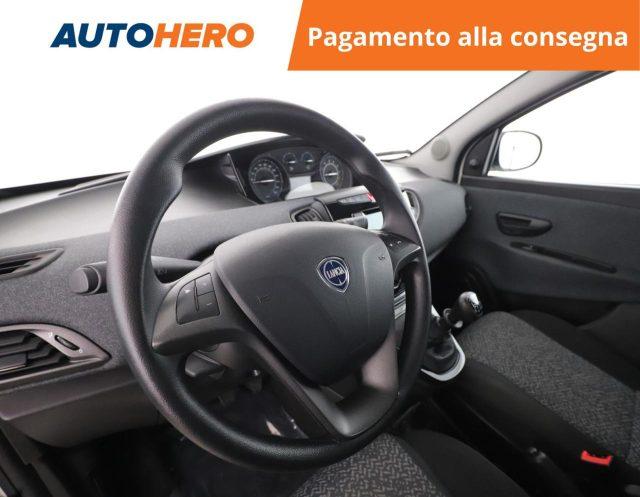 LANCIA Ypsilon 1.0 FireFly 5 porte S&S Hybrid Silver