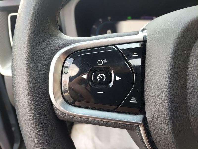 Volvo XC60 XC60 B4 Geartronic R-design