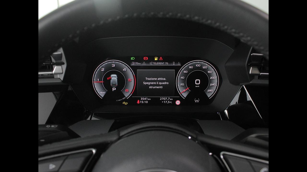 AUDI A3 IV 2024 allstreet - A3 allstreet 35 2.0 tdi Business s-tr