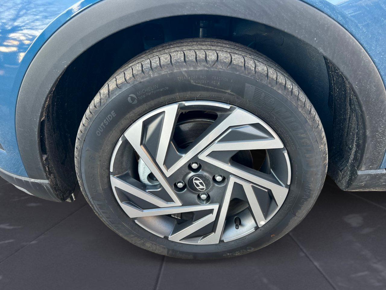 Hyundai Bayon 1.0 T-GDI Hybrid 48V MT XLine