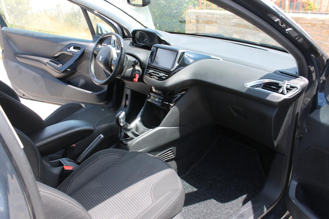Peugeot 208 BlueHDi Allure
