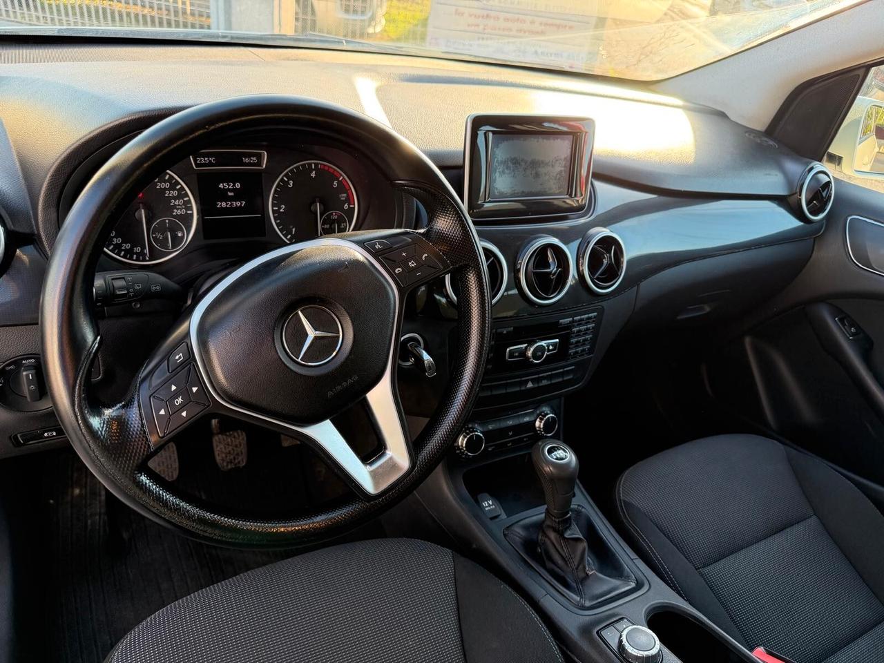 Mercedes-benz B 180 CDI - 2013 - DIESEL