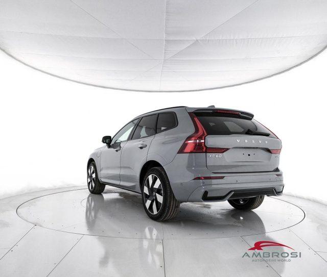 VOLVO XC60 T6 AWD Plug-in hybrid Elettrica/Benzina Plus Dark