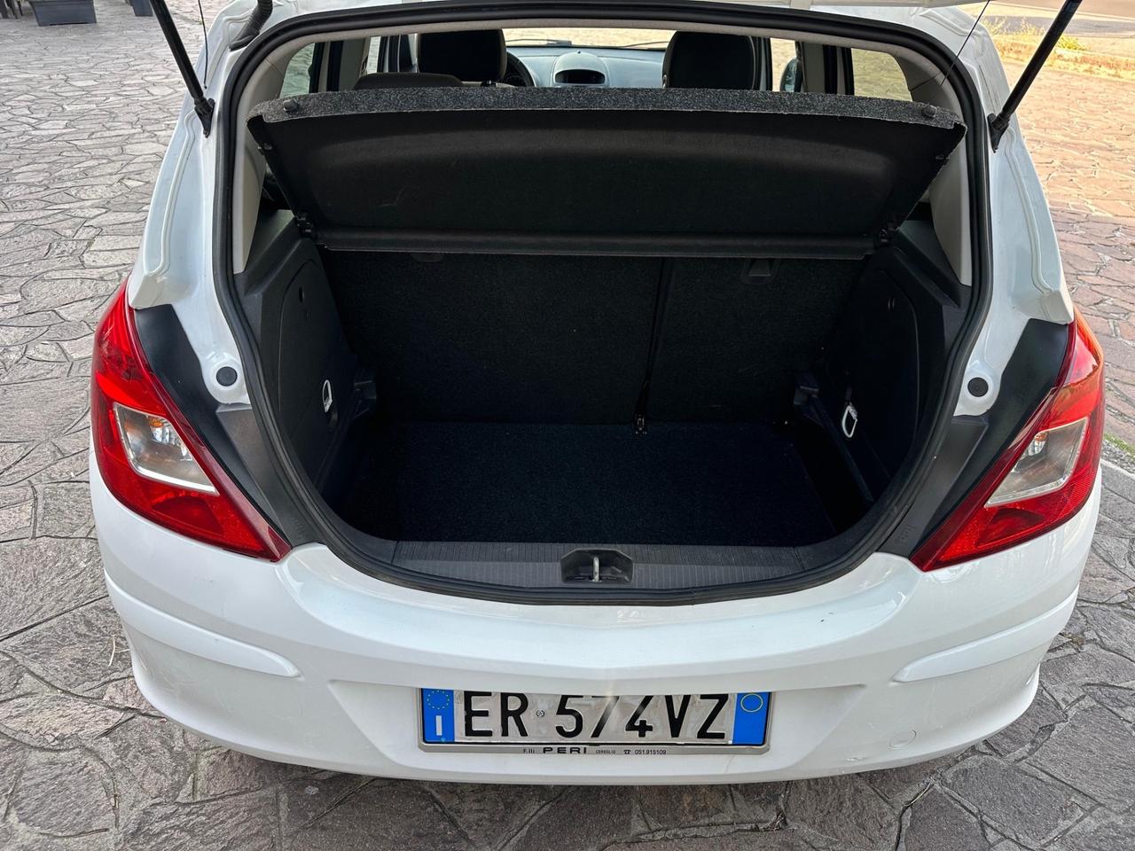 Opel Corsa 1.2 85CV 5 porte GPL-TECH Edition
