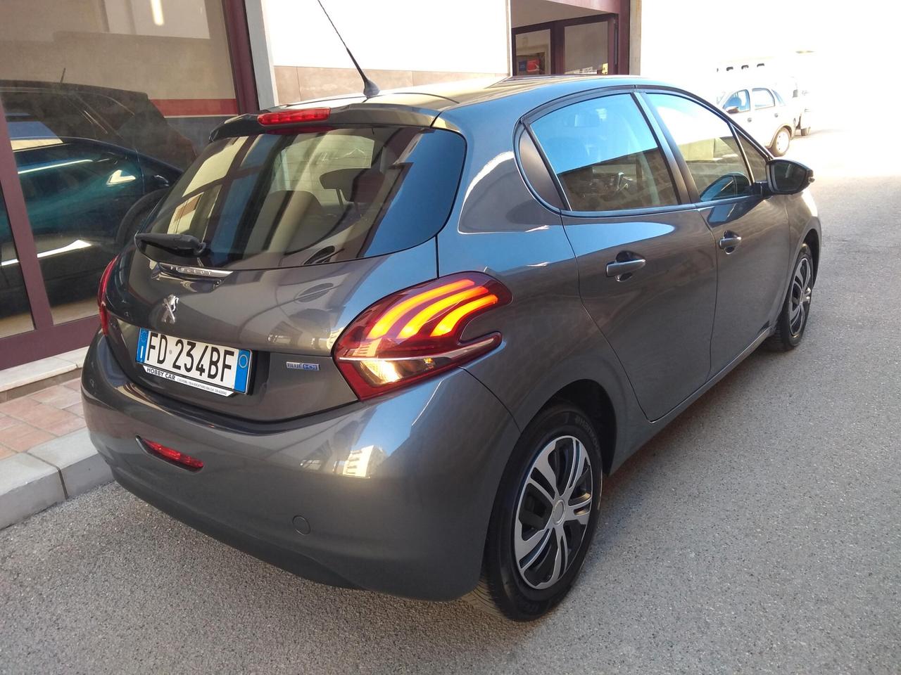 Peugeot 208 BlueHDi 75 5 porte Active