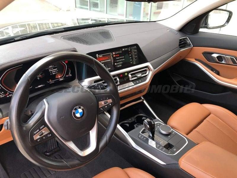 BMW Serie 3 320d Touring mhev 48V xdrive Luxury auto