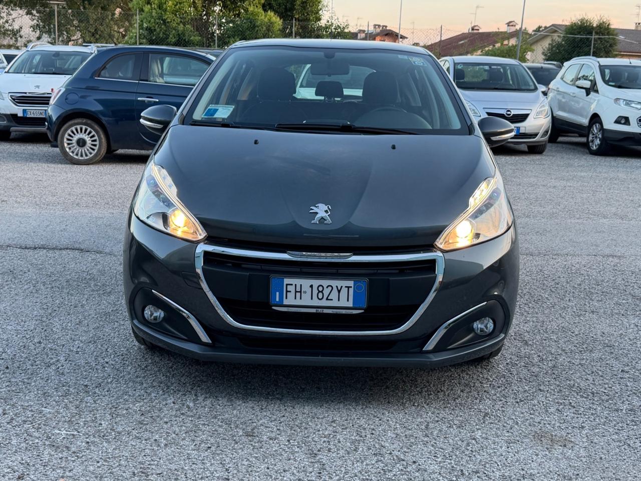 Peugeot 208 PureTech 82 5 porte Allure