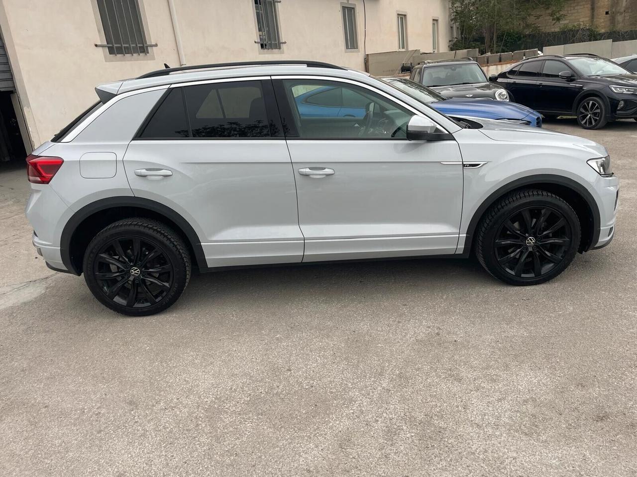 Volkswagen T-Roc 1.0 TSI R-Line 110 cv - 2021