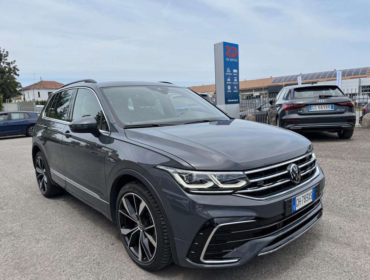Volkswagen Tiguan 2.0 tdi R-Line 4motion 150cv dsg/NO VINCOLI