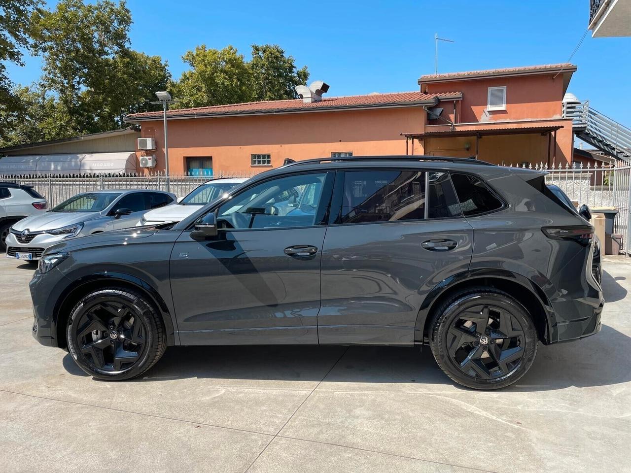 Volkswagen Tiguan 2.0 TDI 150 CV DSG R-Line