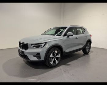 VOLVO XC40 GEARTRONIC B3 CORE