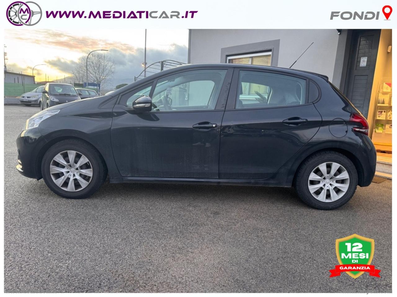 PEUGEOT 208 Allure
