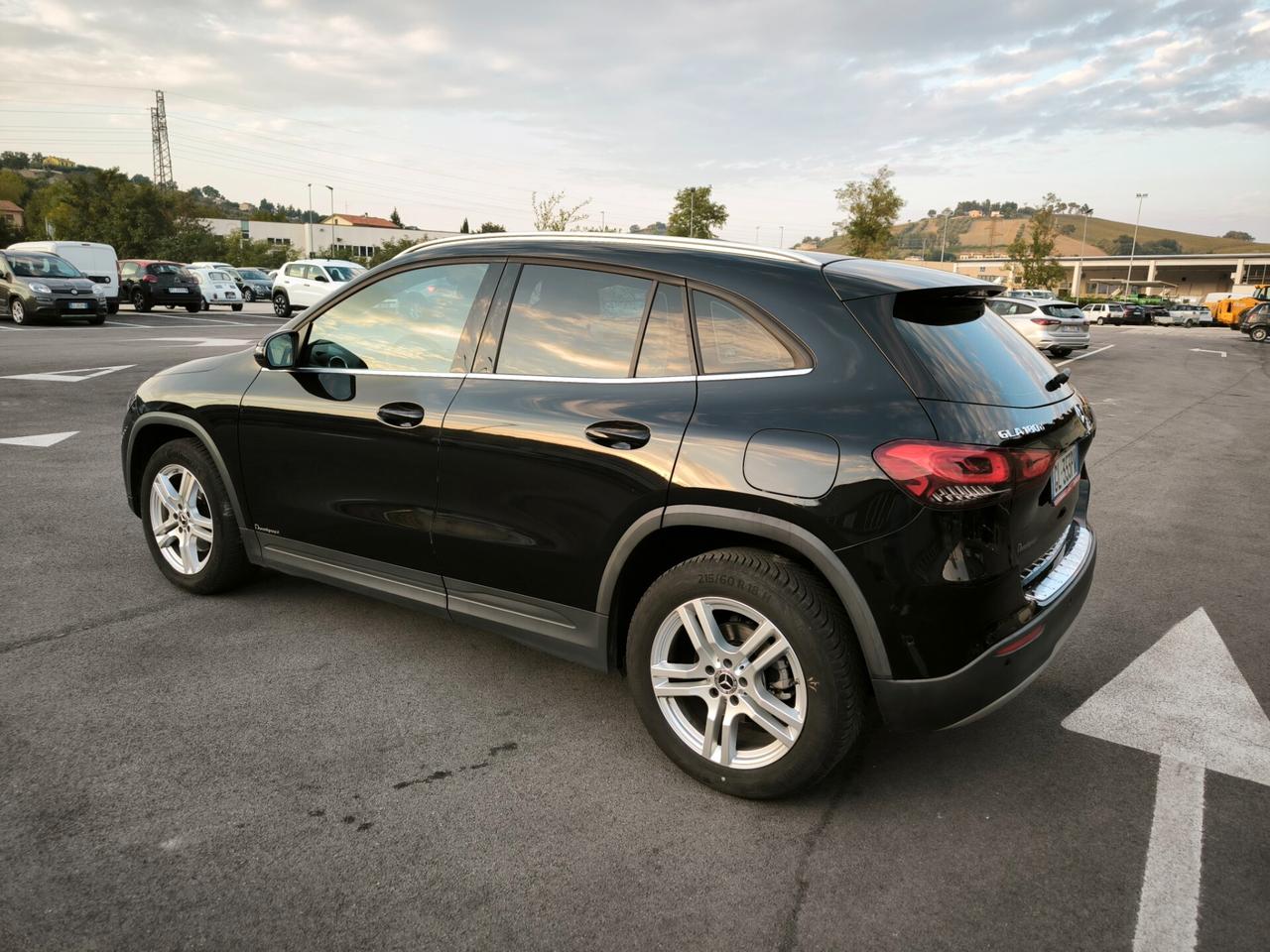 Mercedes-benz GLA 180 d Automatic Sport