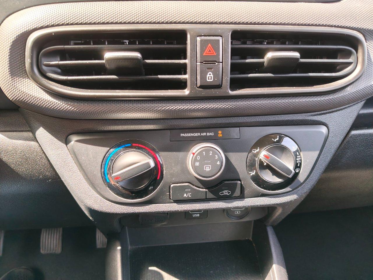 Hyundai i10 1.0 mpi Tech